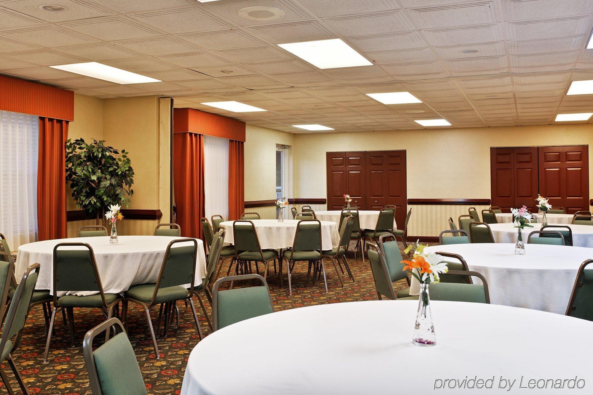 Country Inn & Suites By Radisson, Charlotte University Place, Nc 외부 사진
